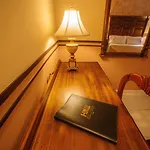 Hotel De Vallina By Mira